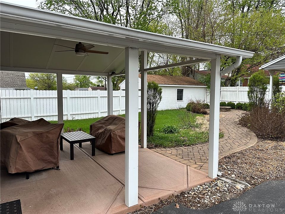2nd image of 2708 Oakley Ave