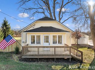1722 144th Ave, Dorr, MI 49323