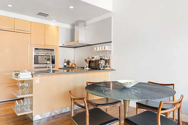 Sold by Compass | media 5