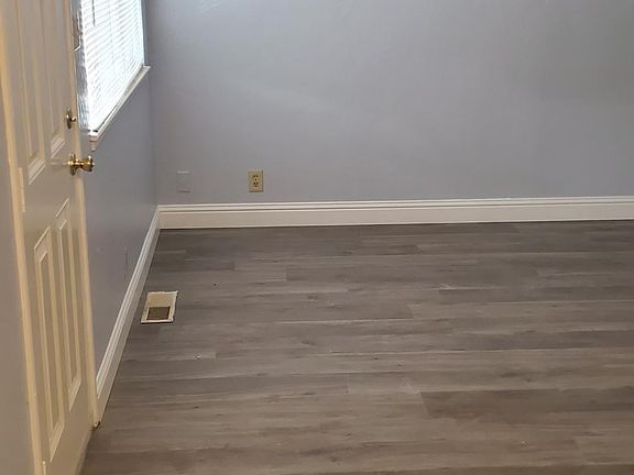3rd image of 338 Main St APT 2