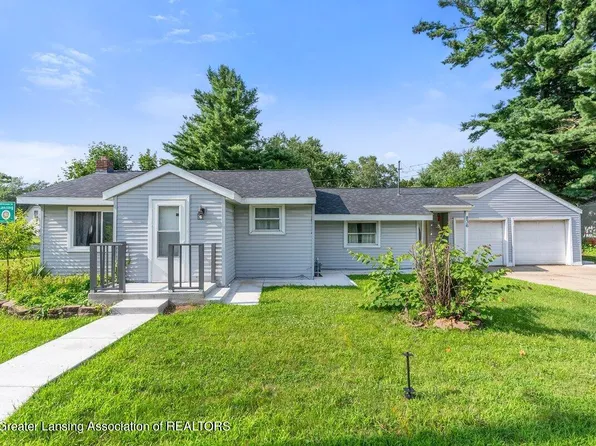836 W Willoughby Rd, Lansing, MI 48911