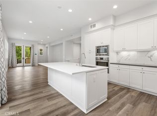 179 Follyhatch, Irvine, CA 92618