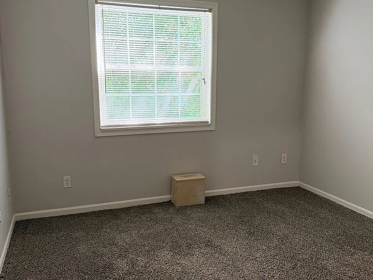 Foxfire West Apartments — Photo 39