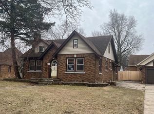 2910 21st Ave, Rock Island, IL