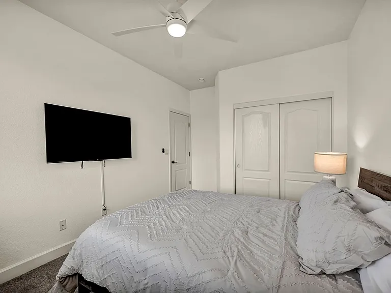 10677 Foxberry Park Dr — Photo 48