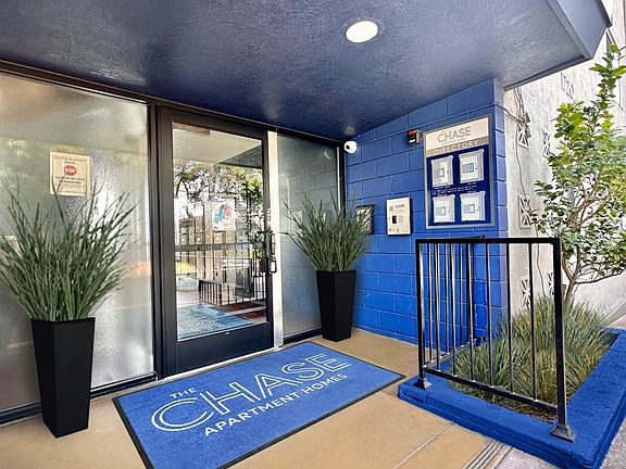 4th image of 1720 12th Ave APT 316