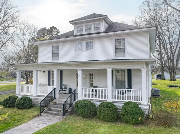 317 N Main St, Cornersville, TN 37047
