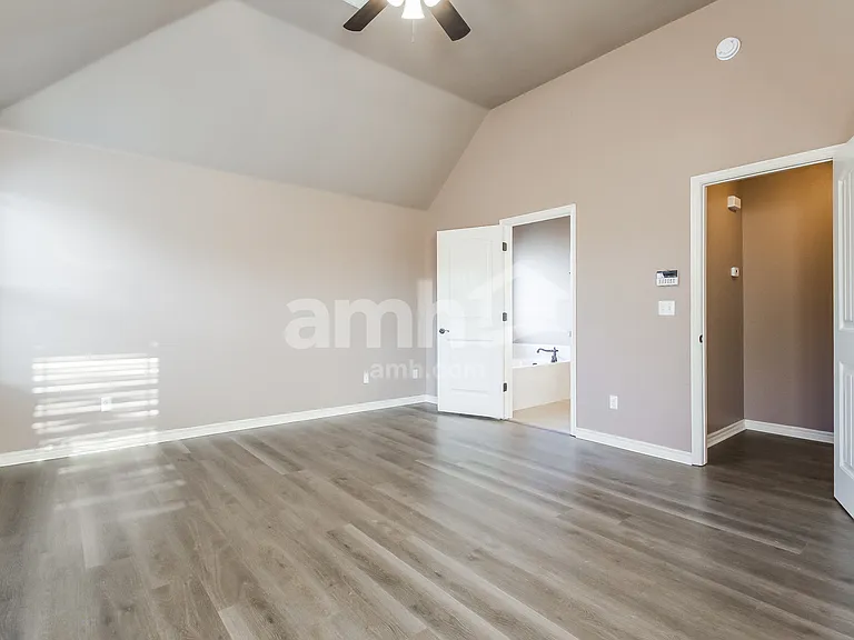 1628 E Edgewater St S — Photo 8