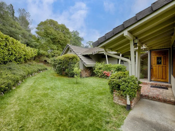 140 Belmont Dr, Auburn, CA 95603
