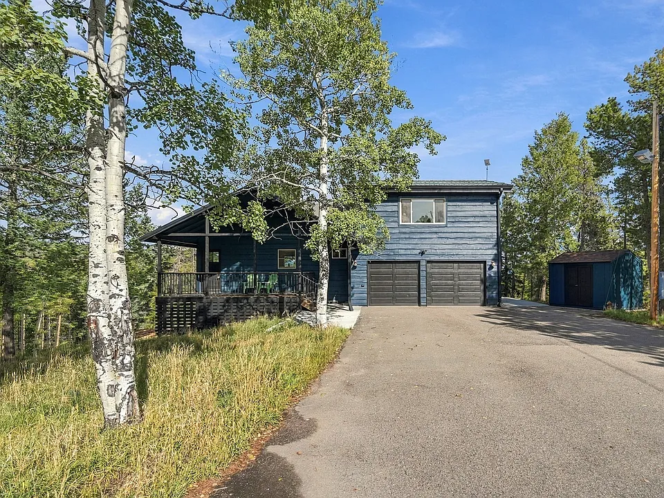 9165 Jill Dr