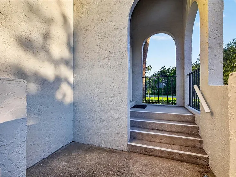 4843 Napoli Ct NE — Photo 2