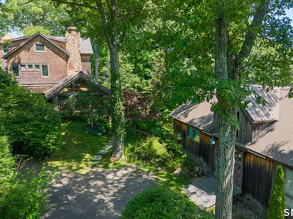 3rd image of 29 Old Forty Acre Mountain Road