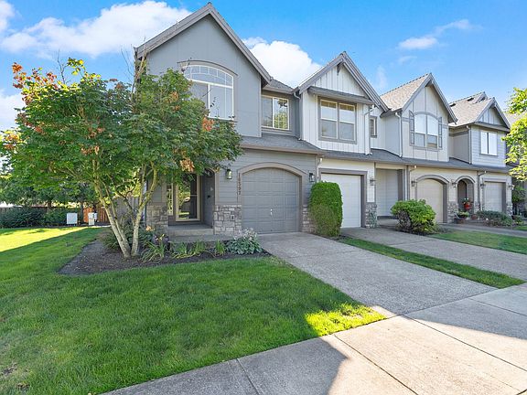 3rd image of 16397 SE Pyrite St