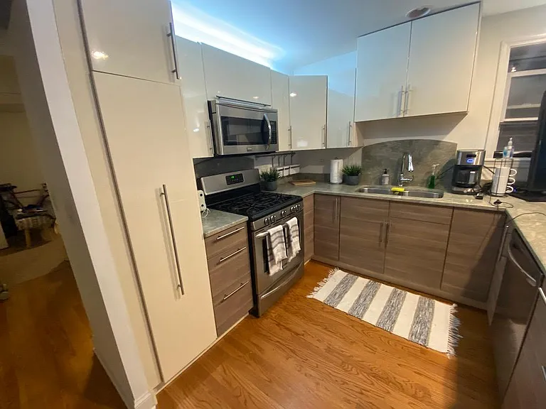 634 W Barry Ave #GDN — Photo 4
