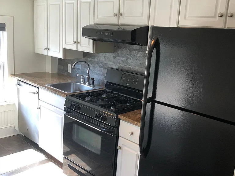 183 N Union St #2 — Photo 7