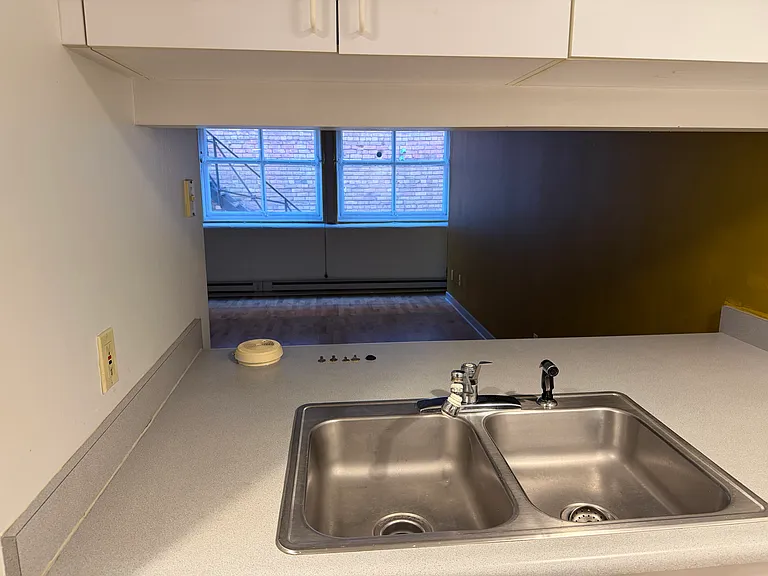 112 W Washington Blvd #230 — Photo 11