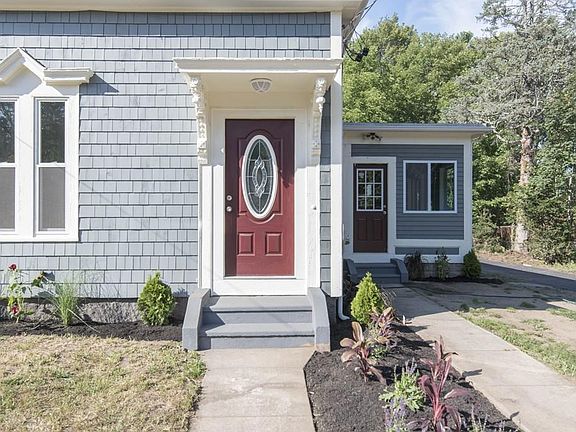 4th image of 65 Hollis St
