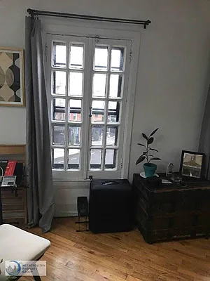 Rented by Metropolitan Property Group | media 2