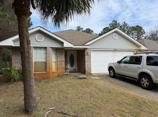 1024 Freeport Ct, Mary Esther, FL 32569