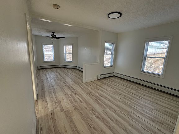 5th image of 194 Norfolk St APT 2