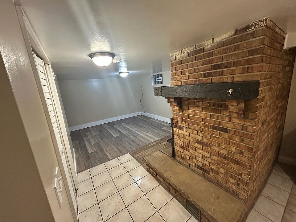 View into Livingroom