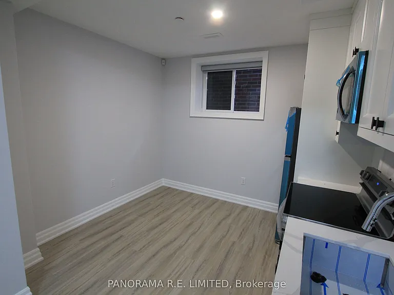 11 Cronin Dr #2 — Photo 4