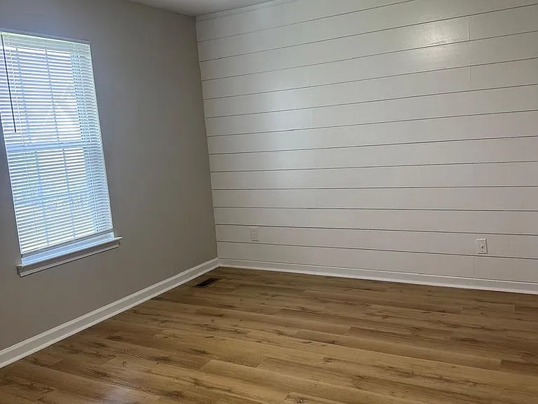 1118 Pyburns Pl — Photo 7