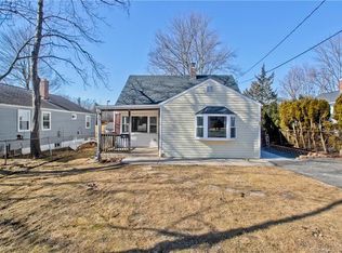 29 Clover St, Windsor, CT 06095