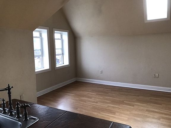 3rd image of 6704 McPherson Blvd #3