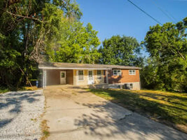 618 S Sycamore St, Harrison, AR 72601