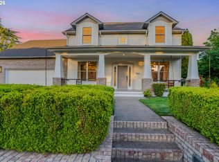 3065 Powder River Dr, Eugene, OR 97408