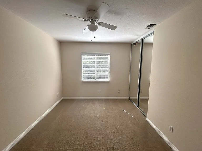 16391 Misty Hill Dr — Photo 28