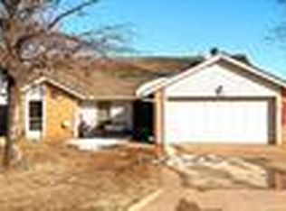 206 Sycamore Ave, Elk City, OK 73644
