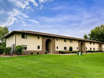 1735 Maricopa Dr APT B, Oshkosh, WI, 54904