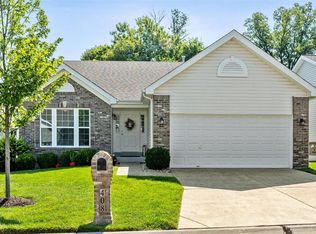 408 Newport Dr, Saint Peters, MO 63376