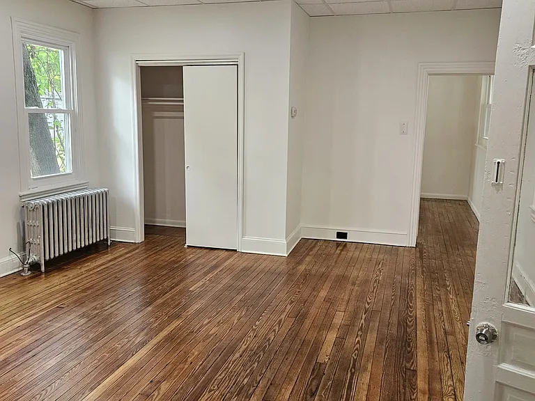 6027 Main St #1 — Photo 5