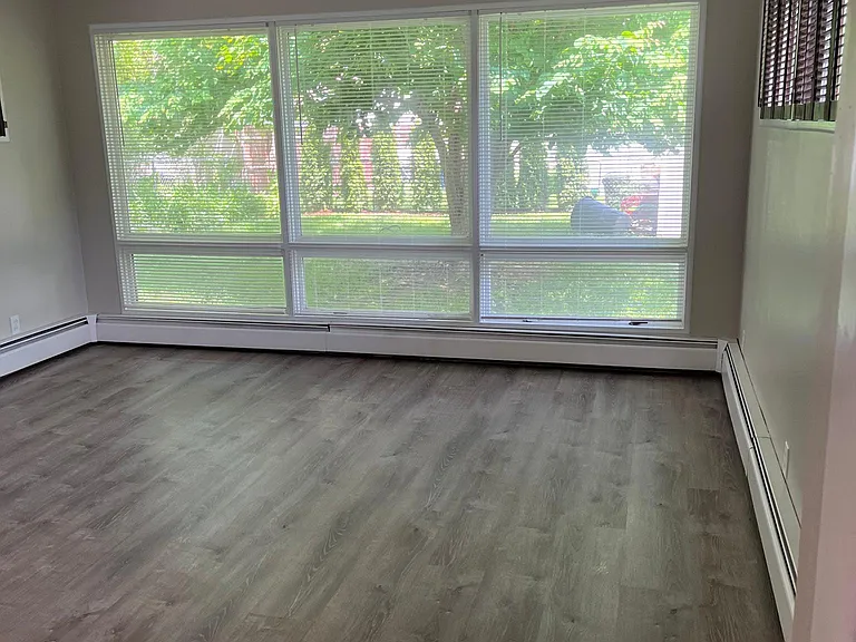 1812 Clifton Ave — Photo 13