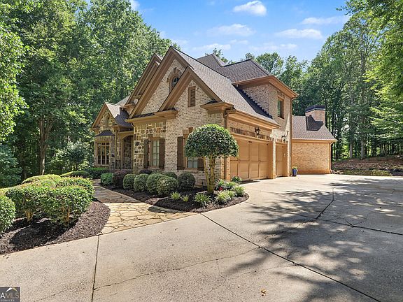 4th image of 2730 Manor Bridge Dr