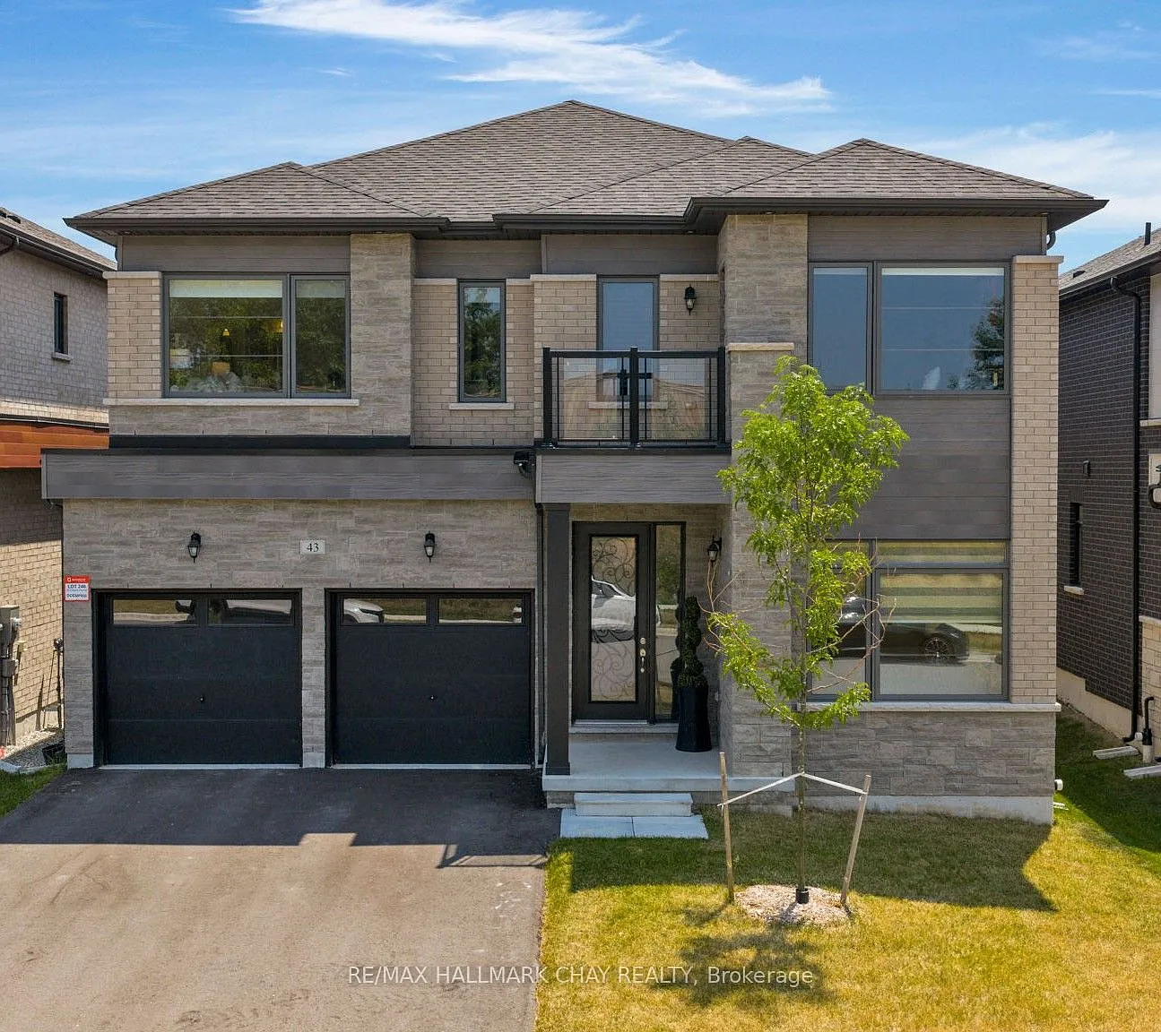 43 Calypso Ave photo 1
