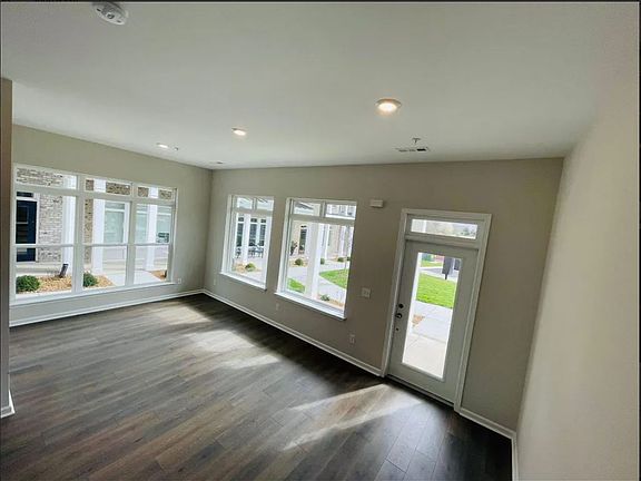 5th image of 2400 Arden Village Dr #E