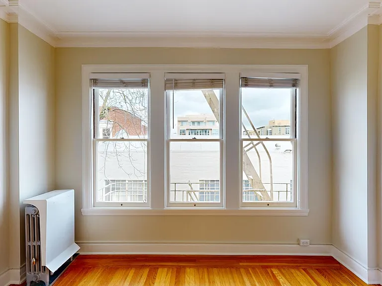1840 Clay Street — Photo 10