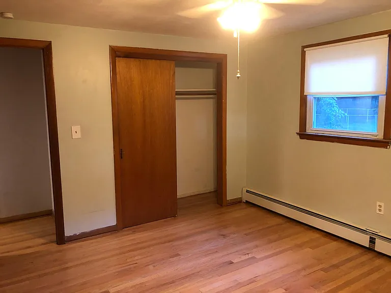Wilson Ln — Photo 18