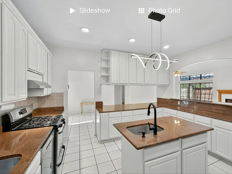 14043 Oakhill Way — Photo 8
