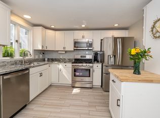 1 Union Ct, Amesbury, MA 01913