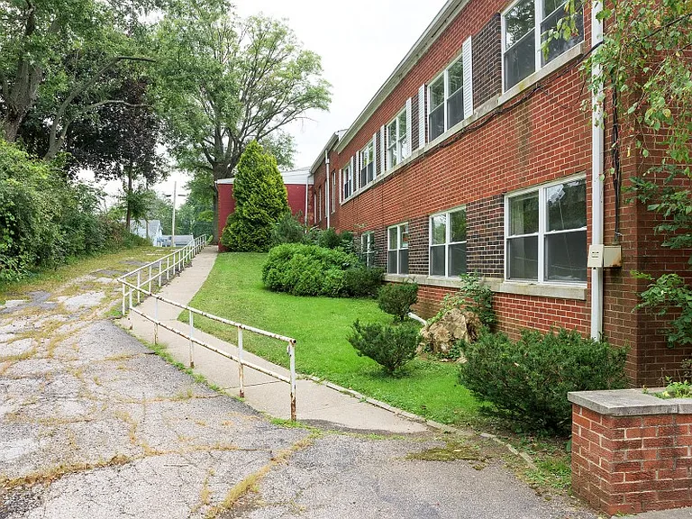73 Madison Rd #45 — Photo 2