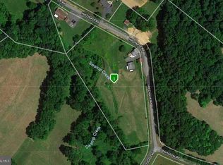 228 Hill Church Rd, Bechtelsville, PA 19505