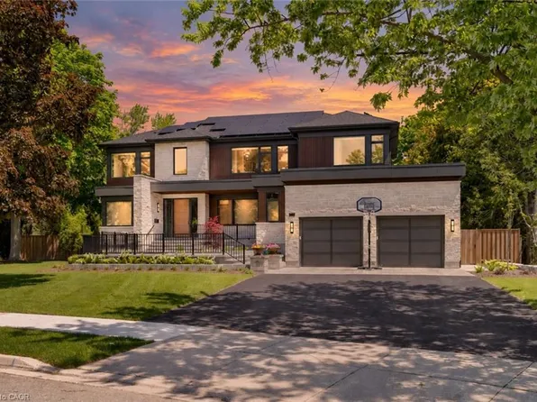 26 Golfview Pl, Kitchener, ON N2M 2Y2