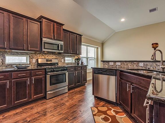 4th image of 23122 Mestina Knoll Dr