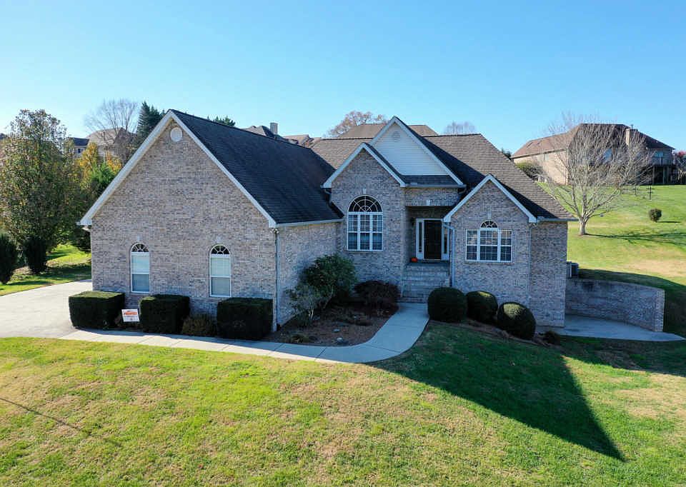 1st image of 2651 Creekstone Cir