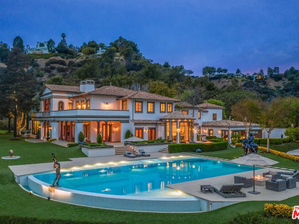 California Luxury Homes For Sale 51 367 Homes Zillow